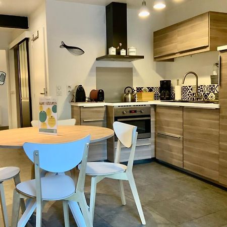 Le Jardinet - With Office In The City Center! 卡斯泰尔诺勒莱 外观 照片